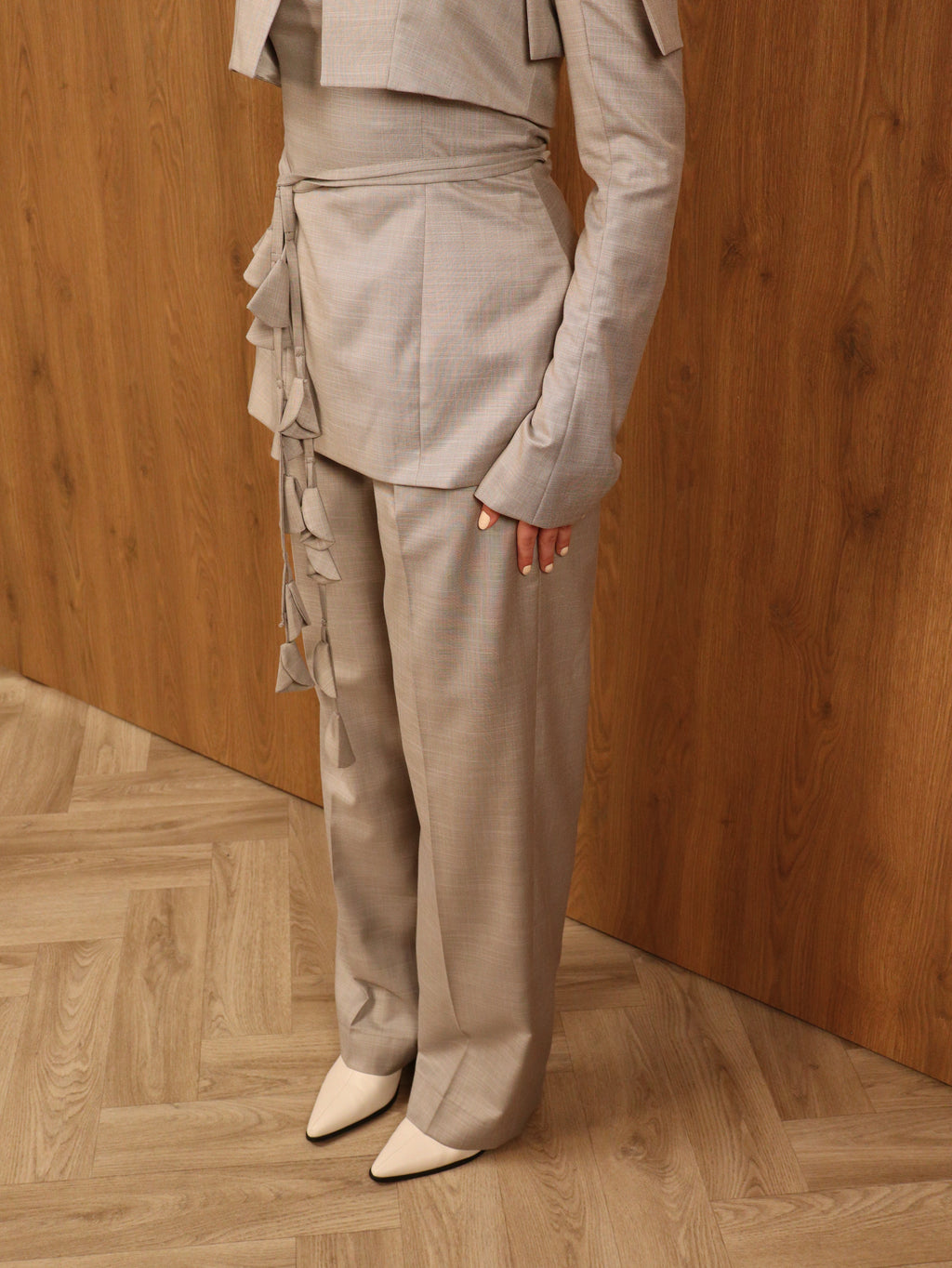 Aura set