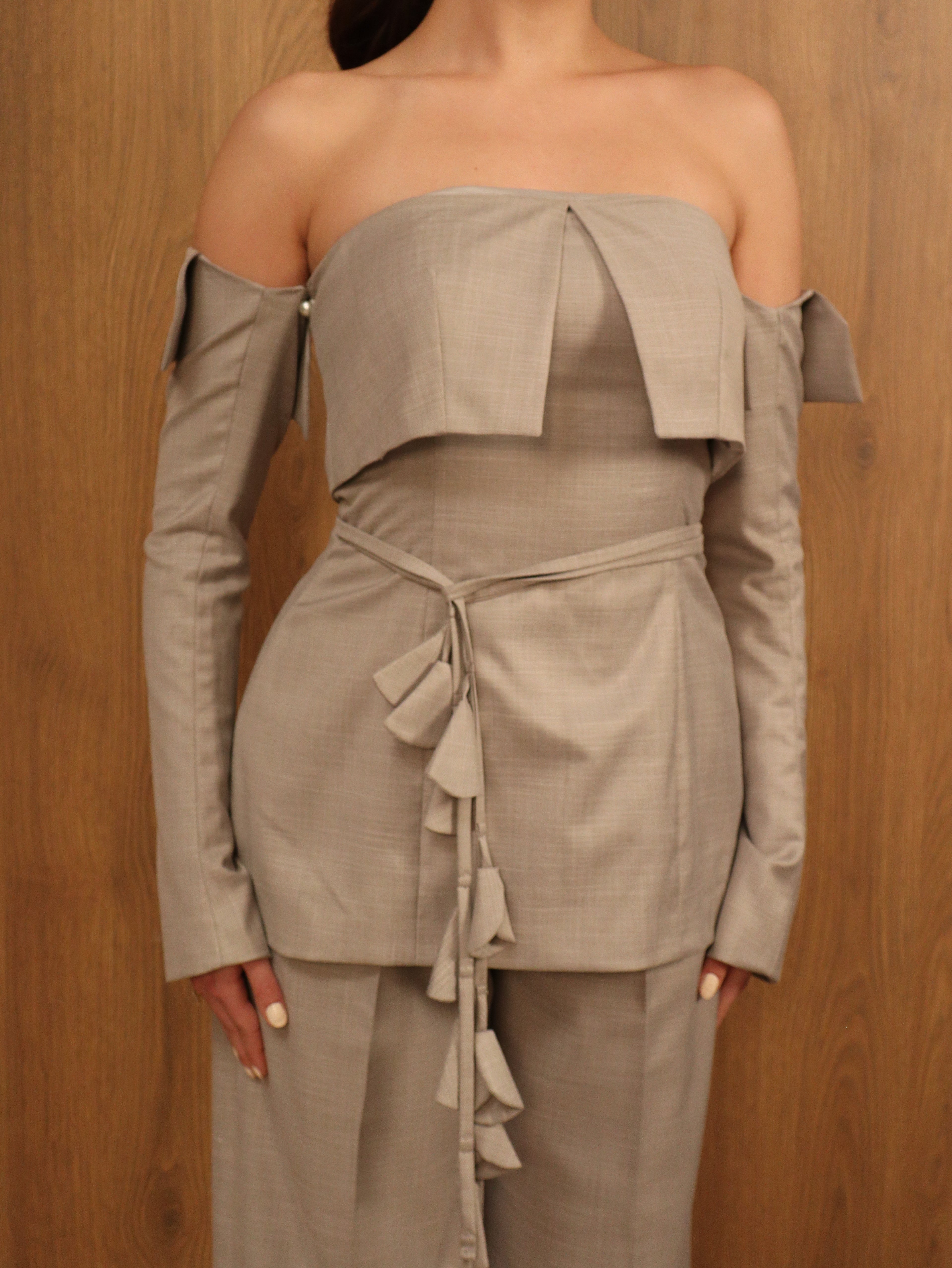 Aura set